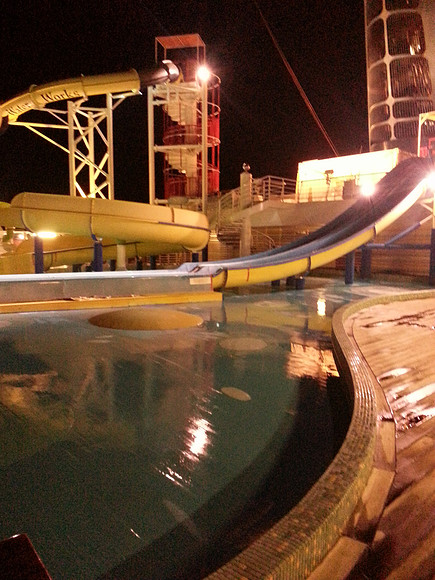 Top deck aft water area