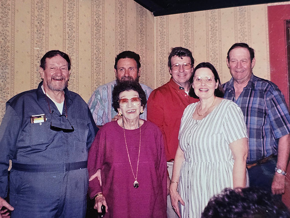 Gene, G'ma, Linda, Bill, Larry & Norman